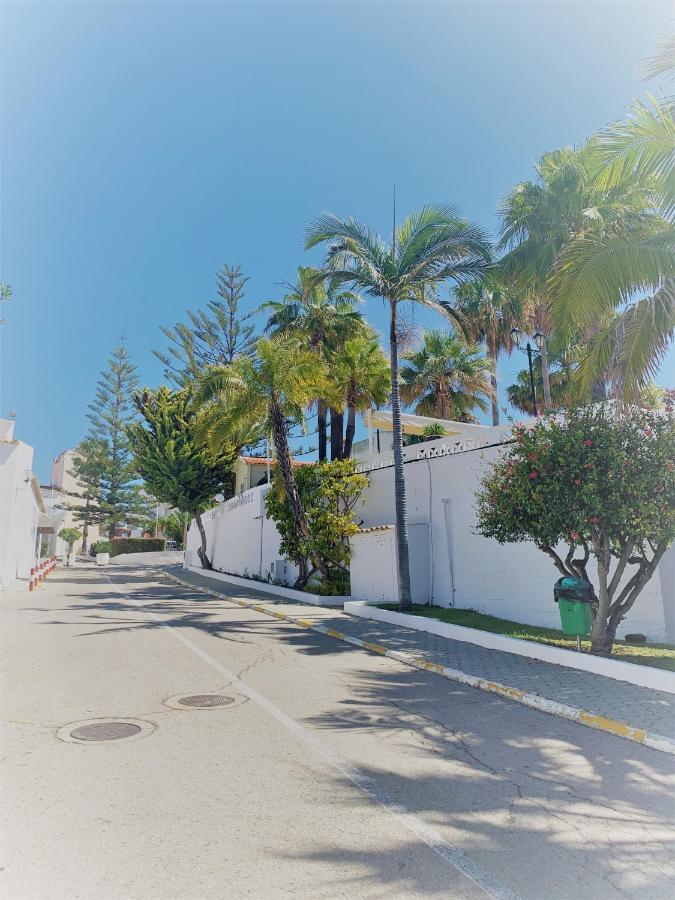Apartamento Oursea - Sea Front Fully Renewed 2021 Albufeira Exterior foto